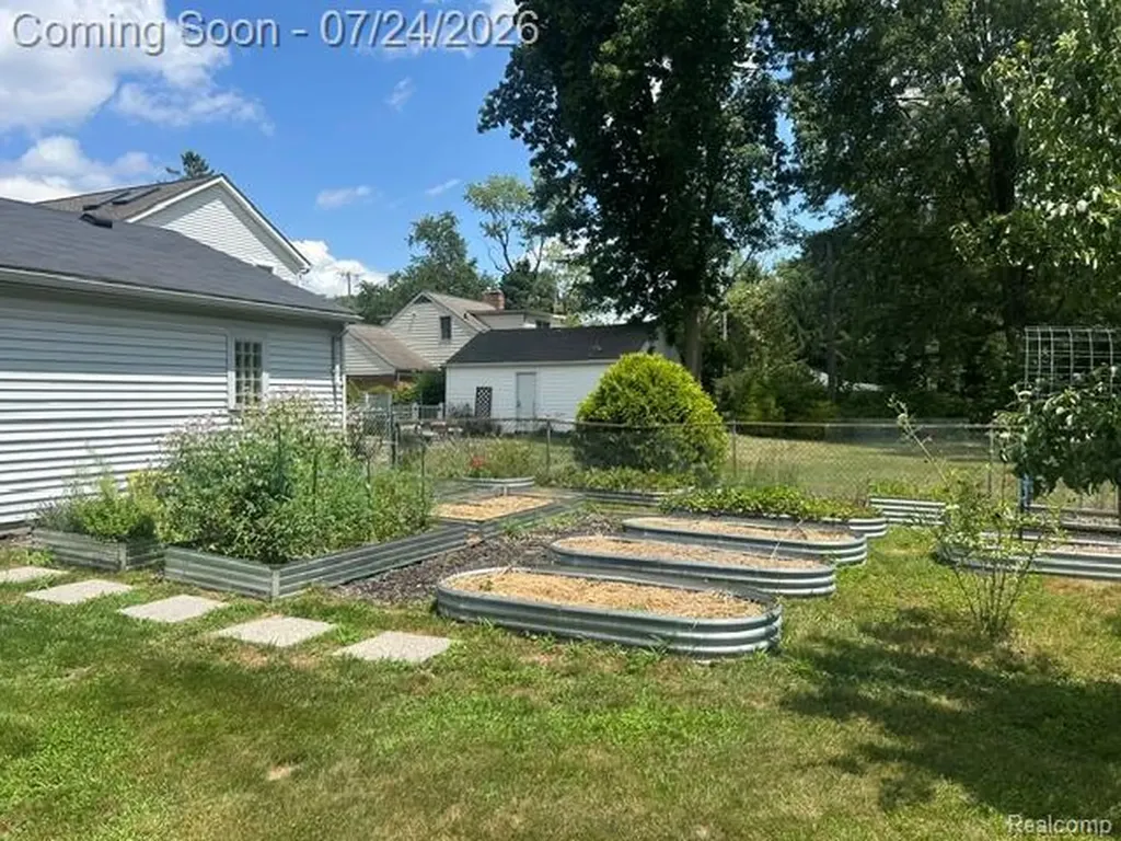 619 Lexington Boulevard Royal Oak City MI 48073