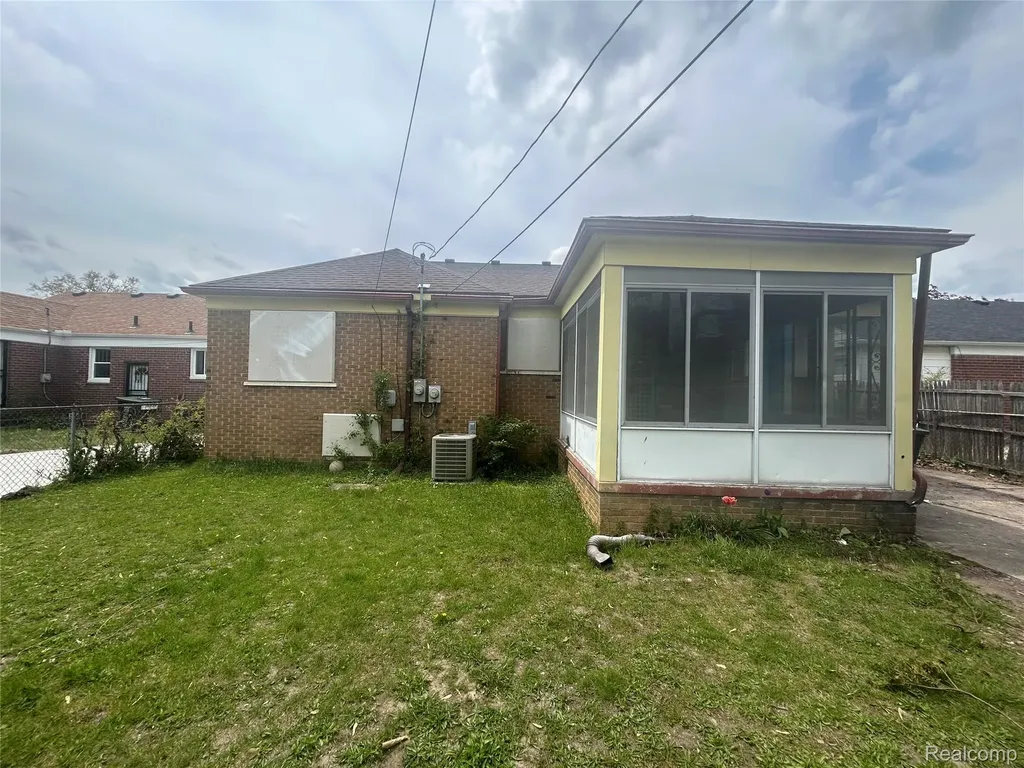 19444 Monica Street Detroit City MI 48221