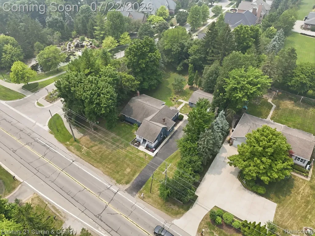 17875 Beck Road Northville Township MI 48168