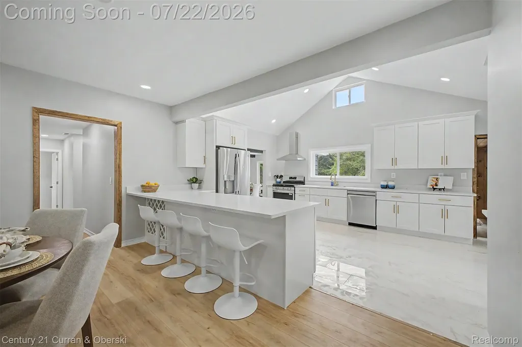 17875 Beck Road Northville Township MI 48168