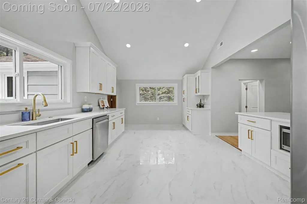 17875 Beck Road Northville Township MI 48168