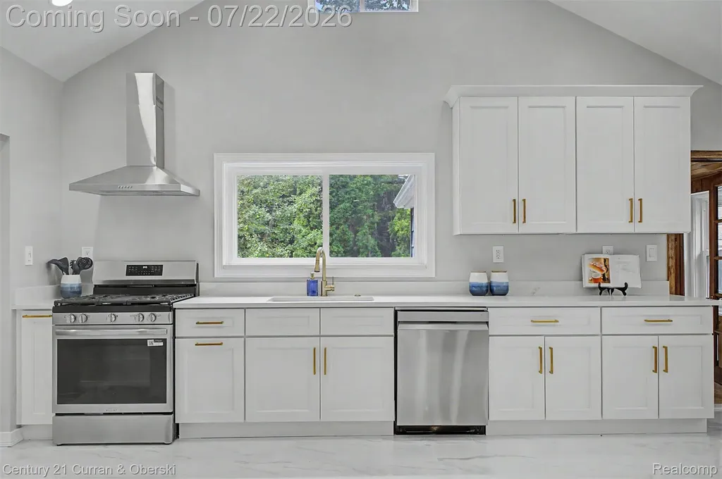 17875 Beck Road Northville Township MI 48168