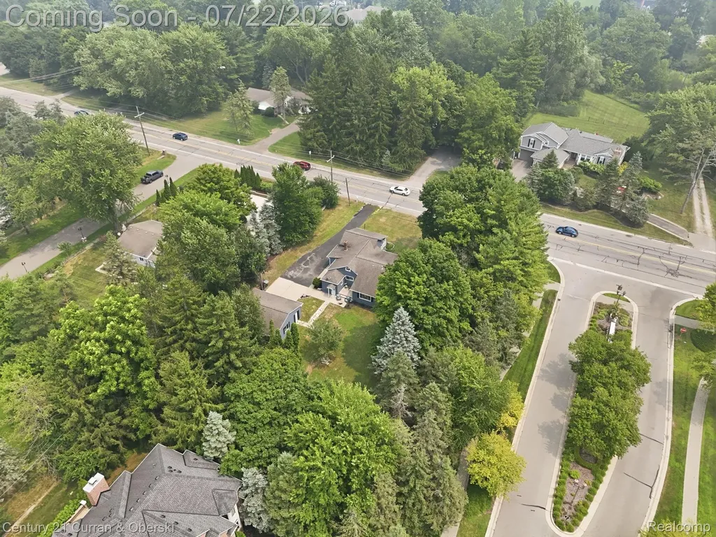 17875 Beck Road Northville Township MI 48168