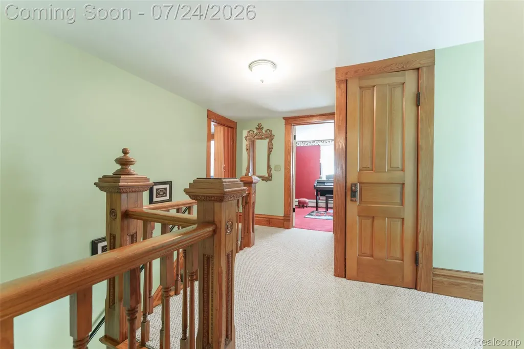 429 E Grand River Avenue Fowlerville Village MI 48836