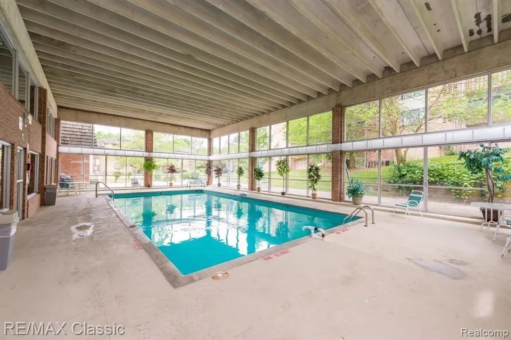 2142 Pauline Boulevard Ann Arbor City MI 48103