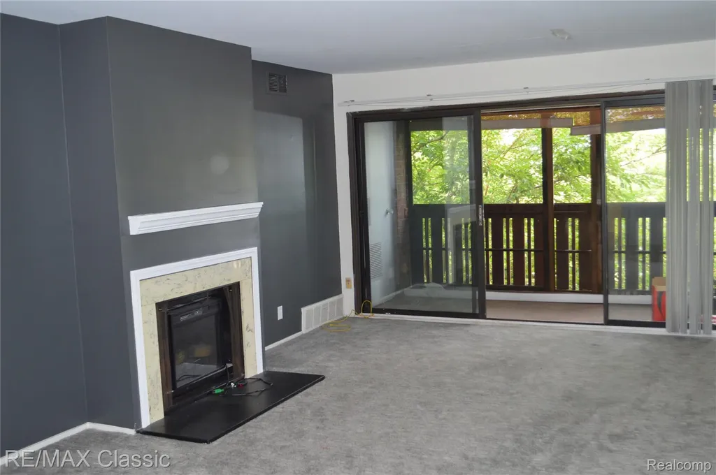 2142 Pauline Boulevard Ann Arbor City MI 48103