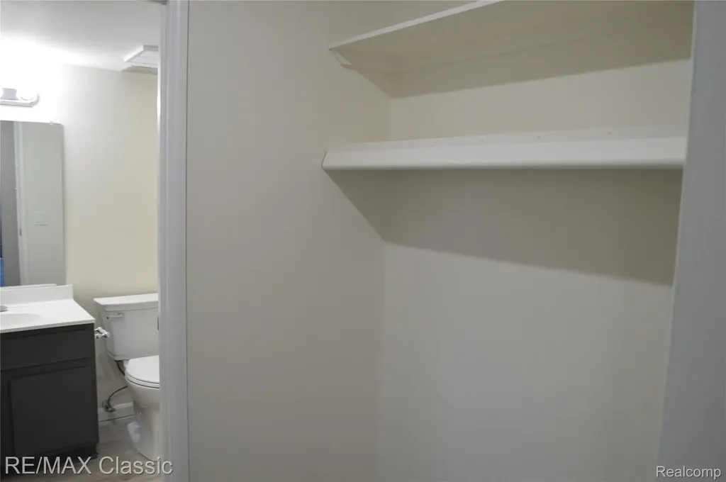2142 Pauline Boulevard Ann Arbor City MI 48103