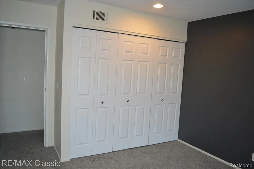 2142 Pauline Boulevard Ann Arbor City MI 48103