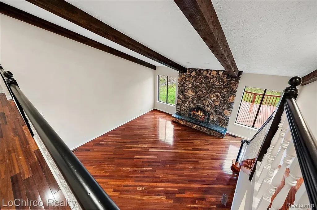6019 Glen Eagles Drive West Bloomfield Charter Township MI 48323