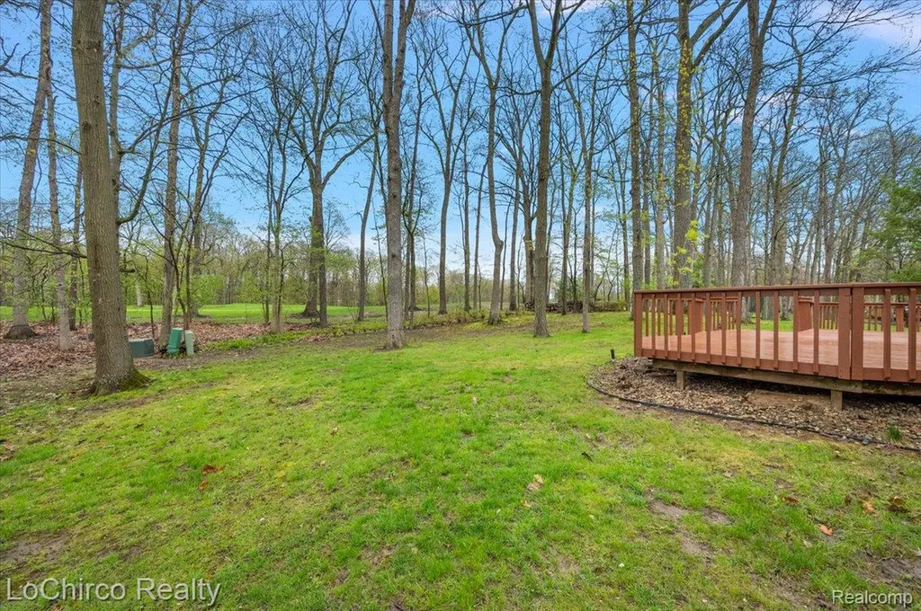6019 Glen Eagles Drive West Bloomfield Charter Township MI 48323