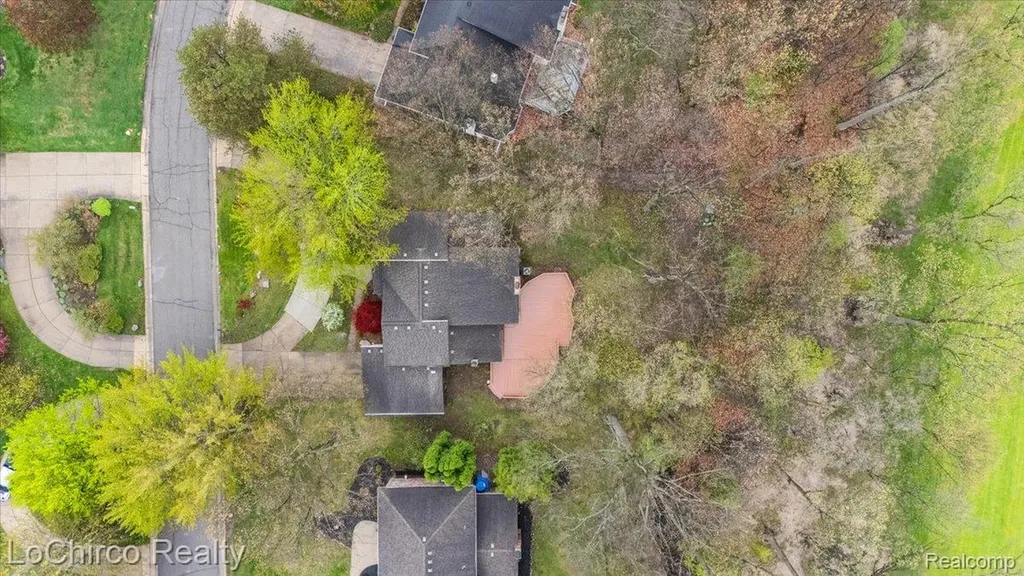 6019 Glen Eagles Drive West Bloomfield Charter Township MI 48323