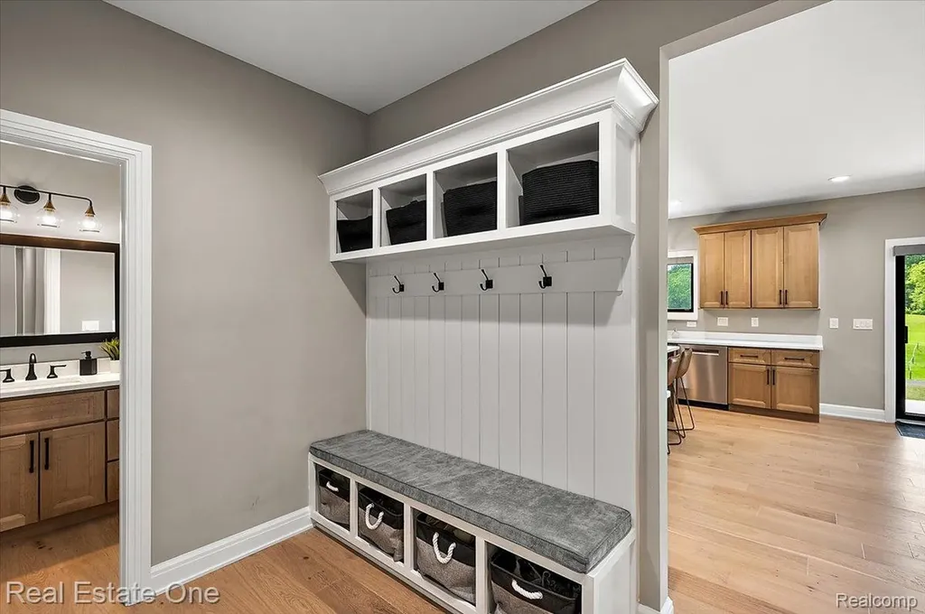 1721 Royal Birkdale Drive Oxford Charter Township MI 48371