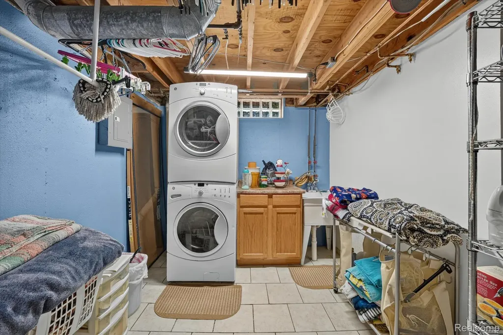 22757 Forestbrook Lane Brownstown Charter Township MI 48134