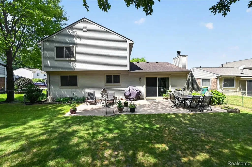 22757 Forestbrook Lane Brownstown Charter Township MI 48134