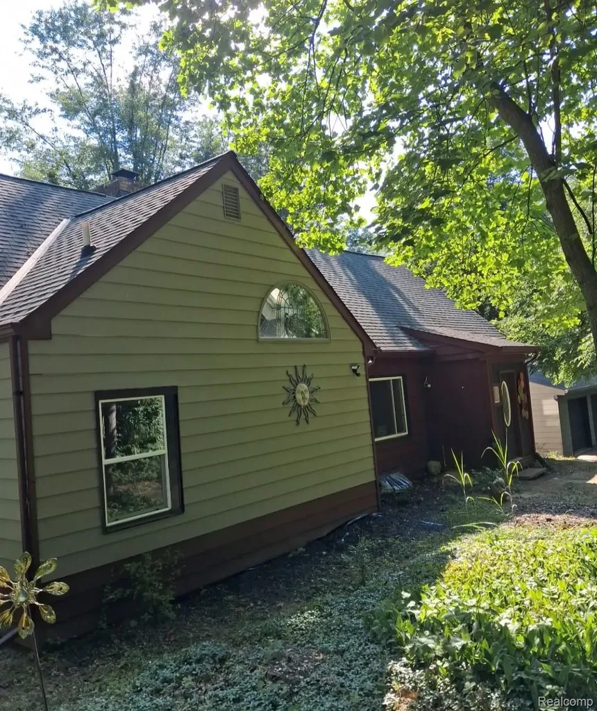 12890 Tompkins Road Tompkins Township MI 49264