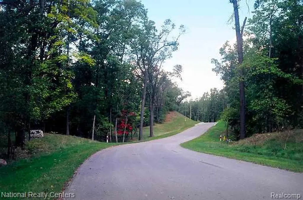 018 Steeplechase Drive Metamora Township MI 48455