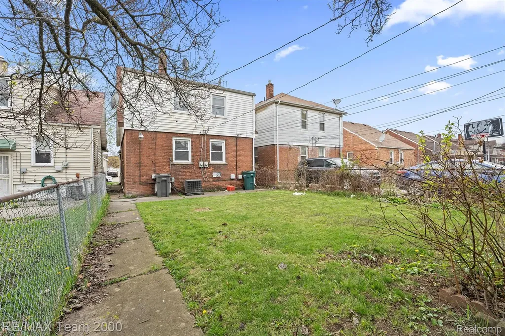 7444 Kendal Street Dearborn City MI 48126