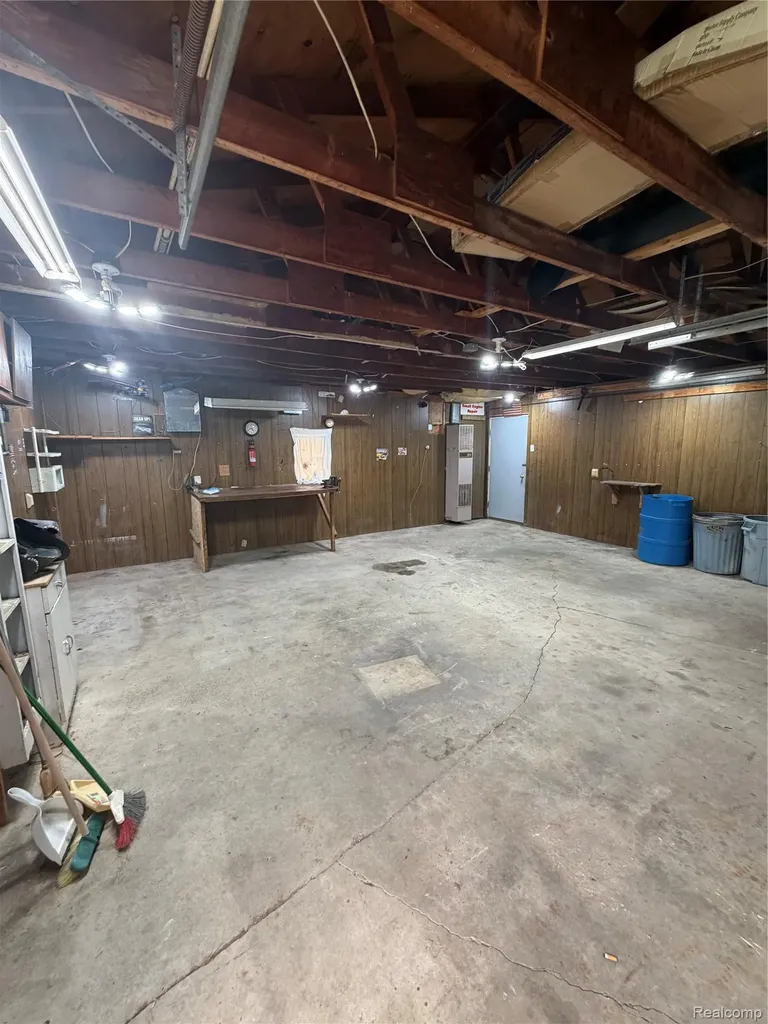 35 E Filion Road Lincoln Township MI 48432