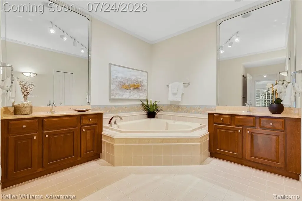 2652 Calloway Court Canton Charter Township MI 48188