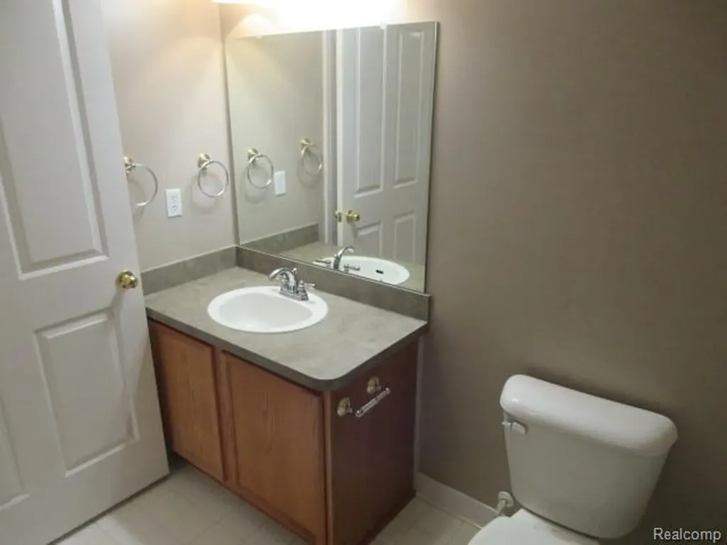 4192 Berkeley Avenue Canton Charter Township MI 48188