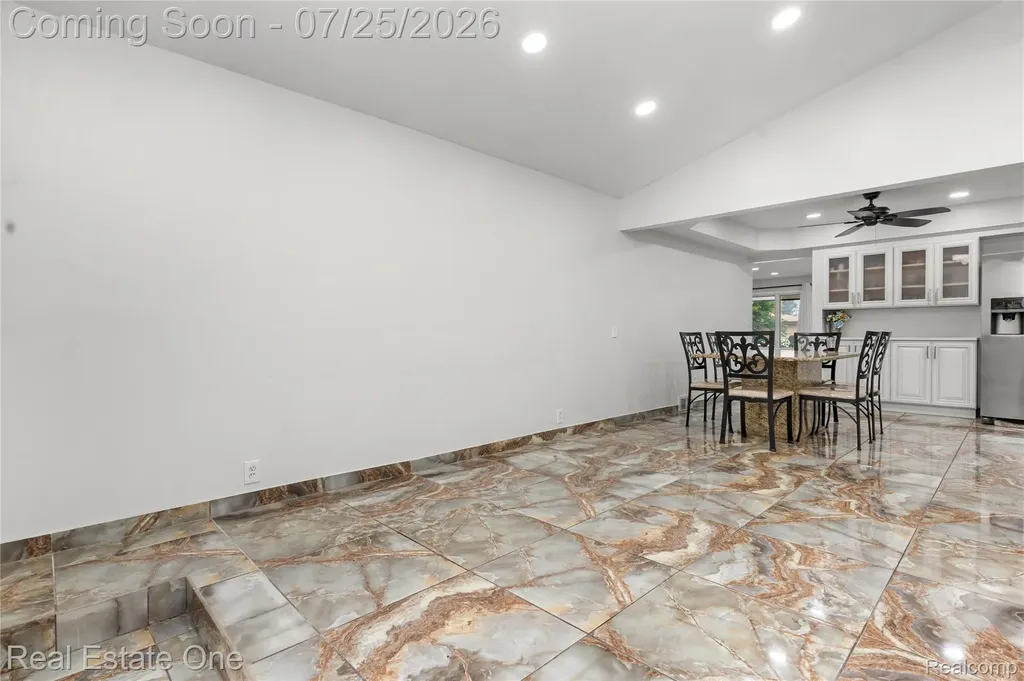 37719 Adrian Drive Sterling Heights City MI 48310