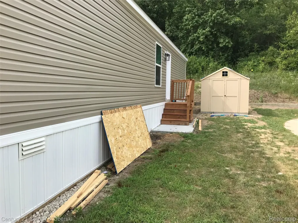 6564 E Michigan Avenue Saline City MI 48176
