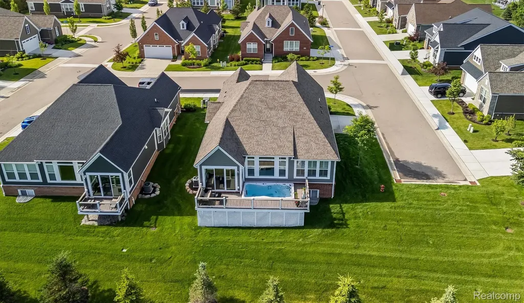 2554 Middleton Street Rochester Hills City MI 48309