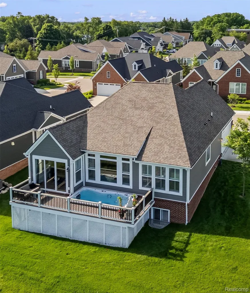 2554 Middleton Street Rochester Hills City MI 48309