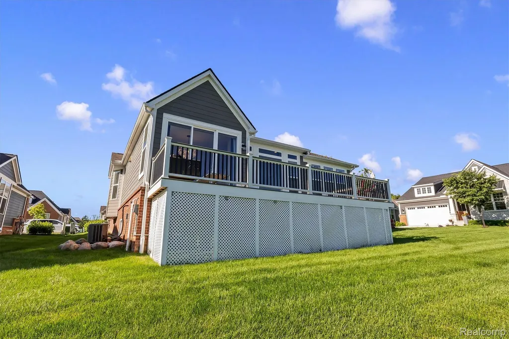 2554 Middleton Street Rochester Hills City MI 48309