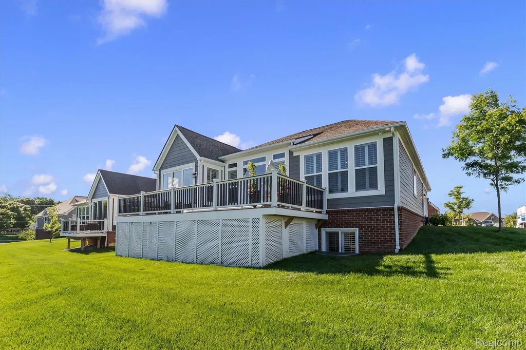 2554 Middleton Street Rochester Hills City MI 48309