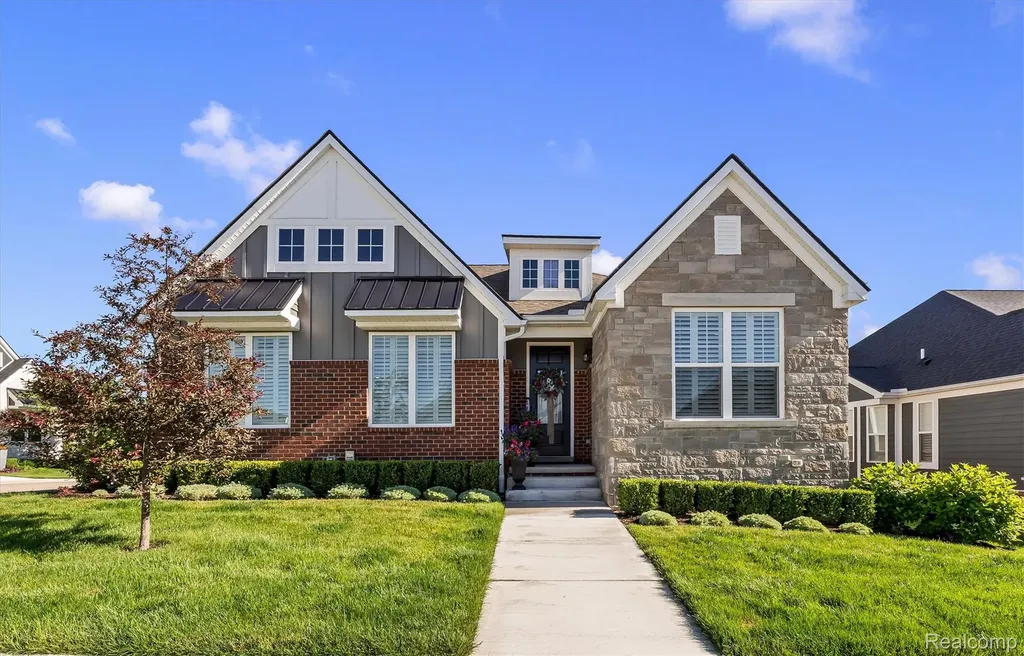2554 Middleton Street Rochester Hills City MI 48309