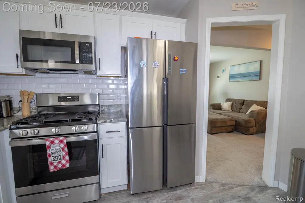 1582 Berkshire Street Westland City MI 48186