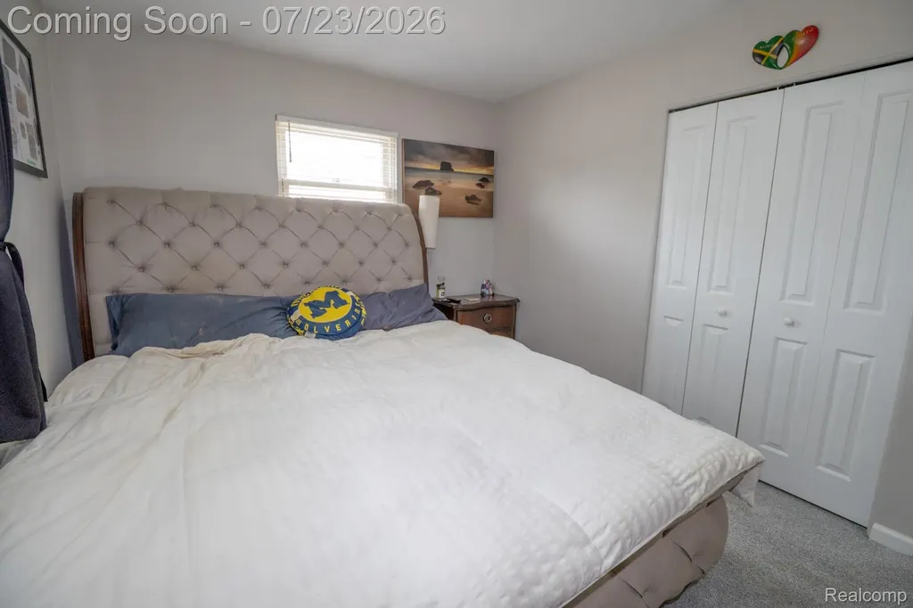 1582 Berkshire Street Westland City MI 48186