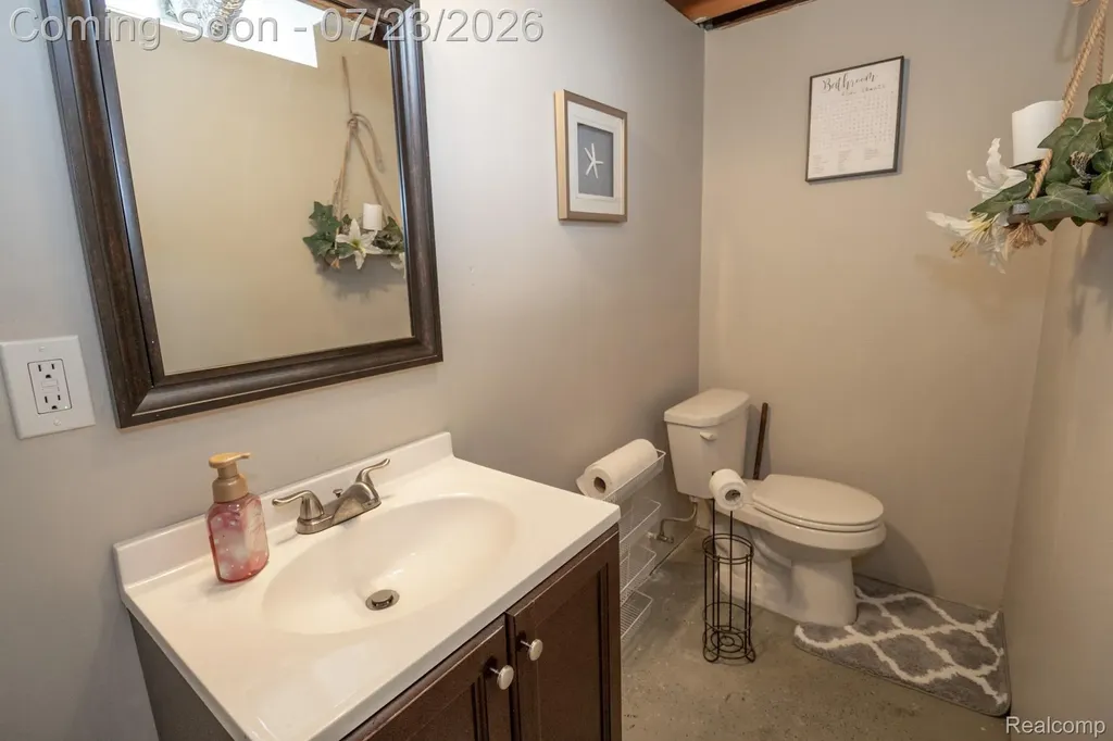 1582 Berkshire Street Westland City MI 48186