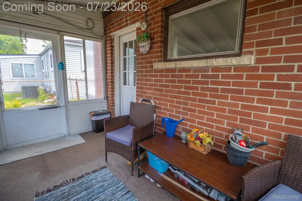1582 Berkshire Street Westland City MI 48186
