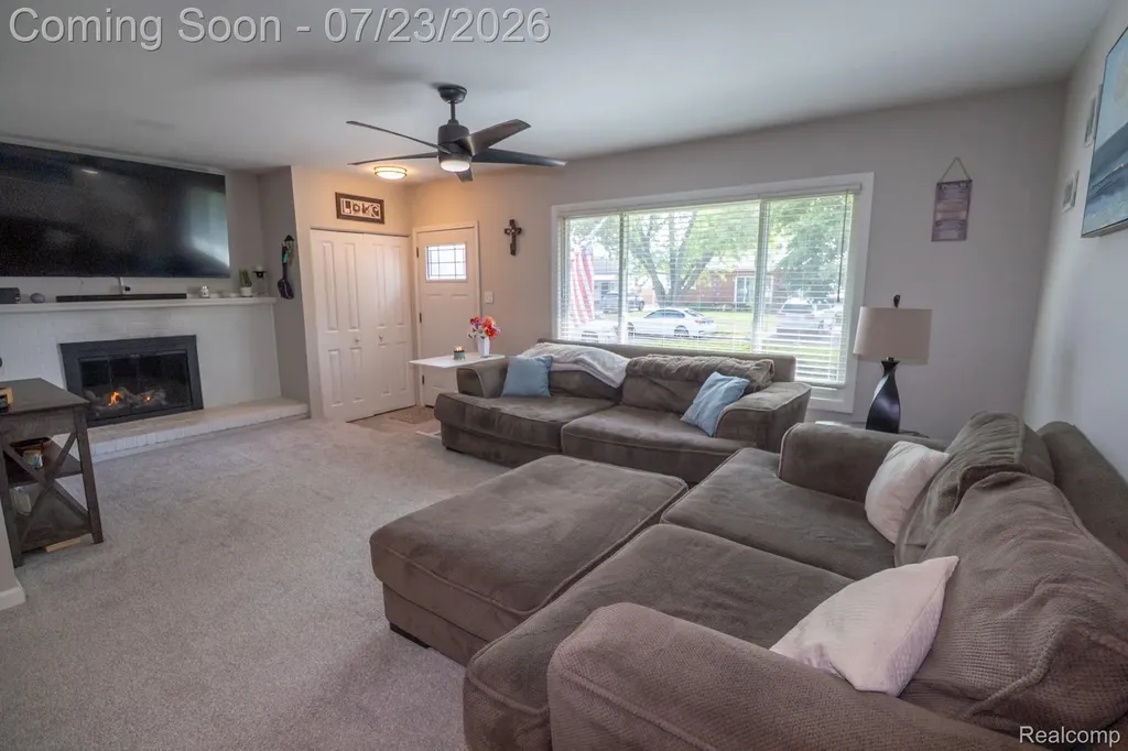 1582 Berkshire Street Westland City MI 48186
