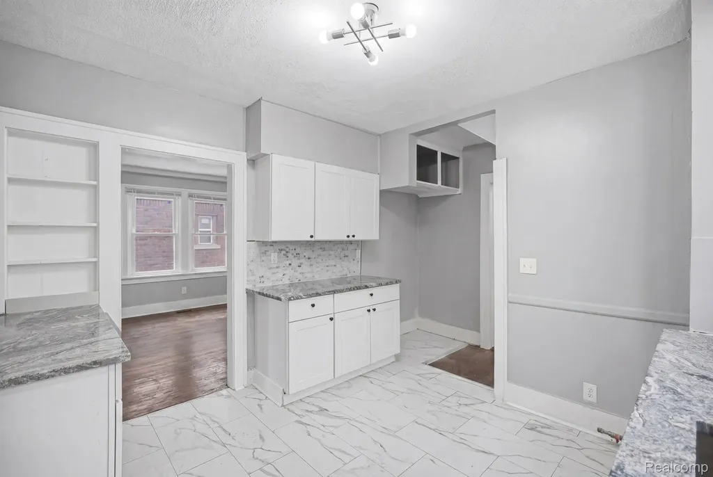 4031 Pasadena Street Detroit City MI 48238