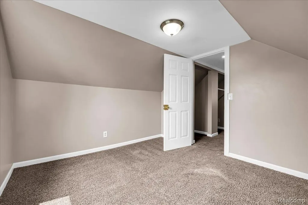 11653 Norborne Redford Charter Township MI 48239