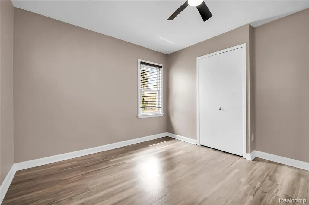 11653 Norborne Redford Charter Township MI 48239