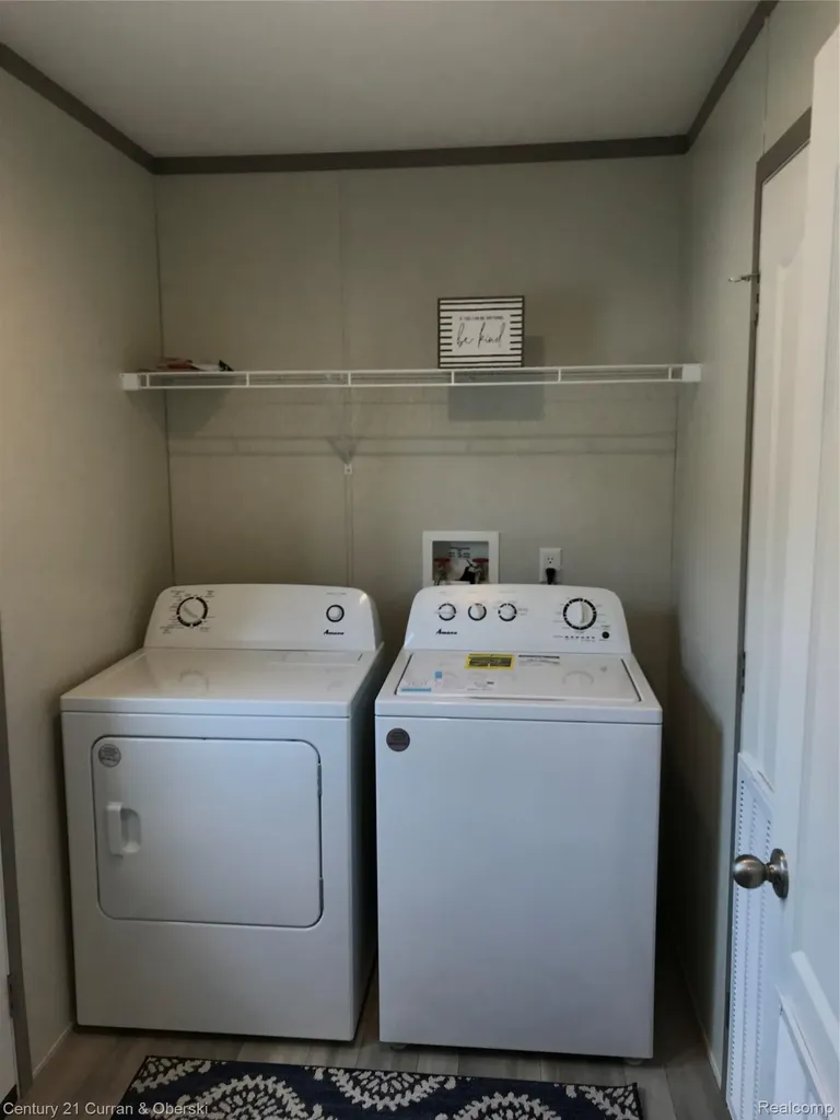 6564 E Michigan Avenue Saline City MI 48176