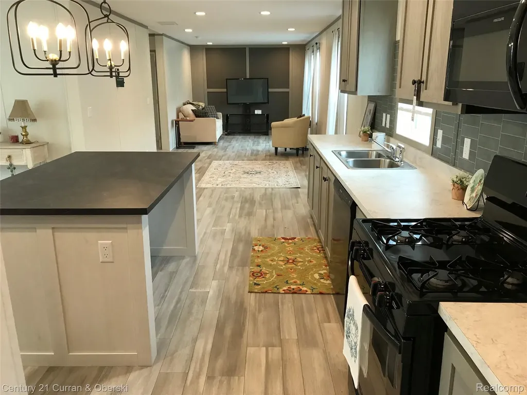 6564 E Michigan Avenue Saline City MI 48176