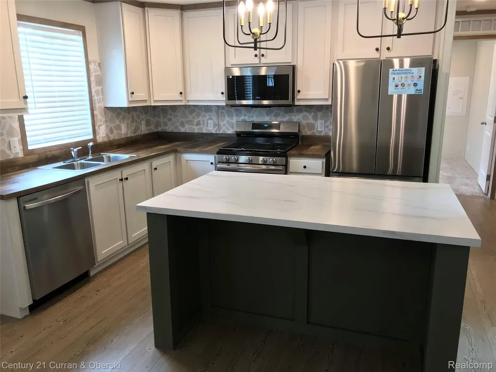 6564 E Michigan Avenue Saline City MI 48176