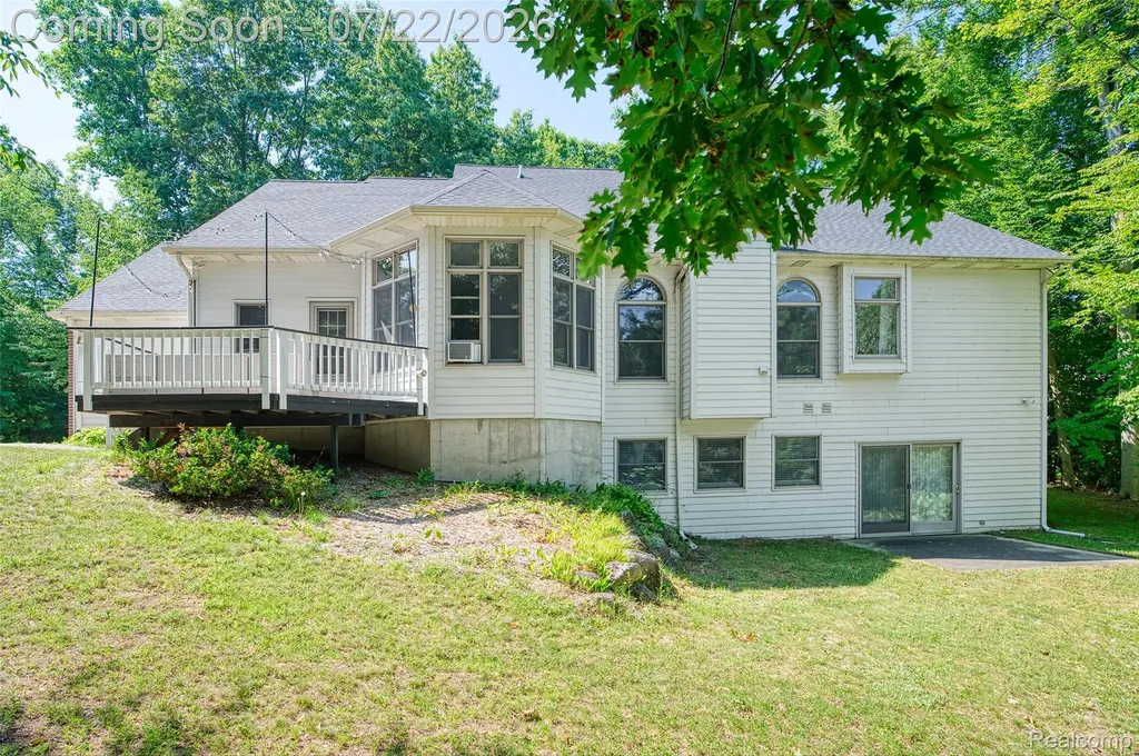 2280 Bullard Road Hartland Township MI 48353