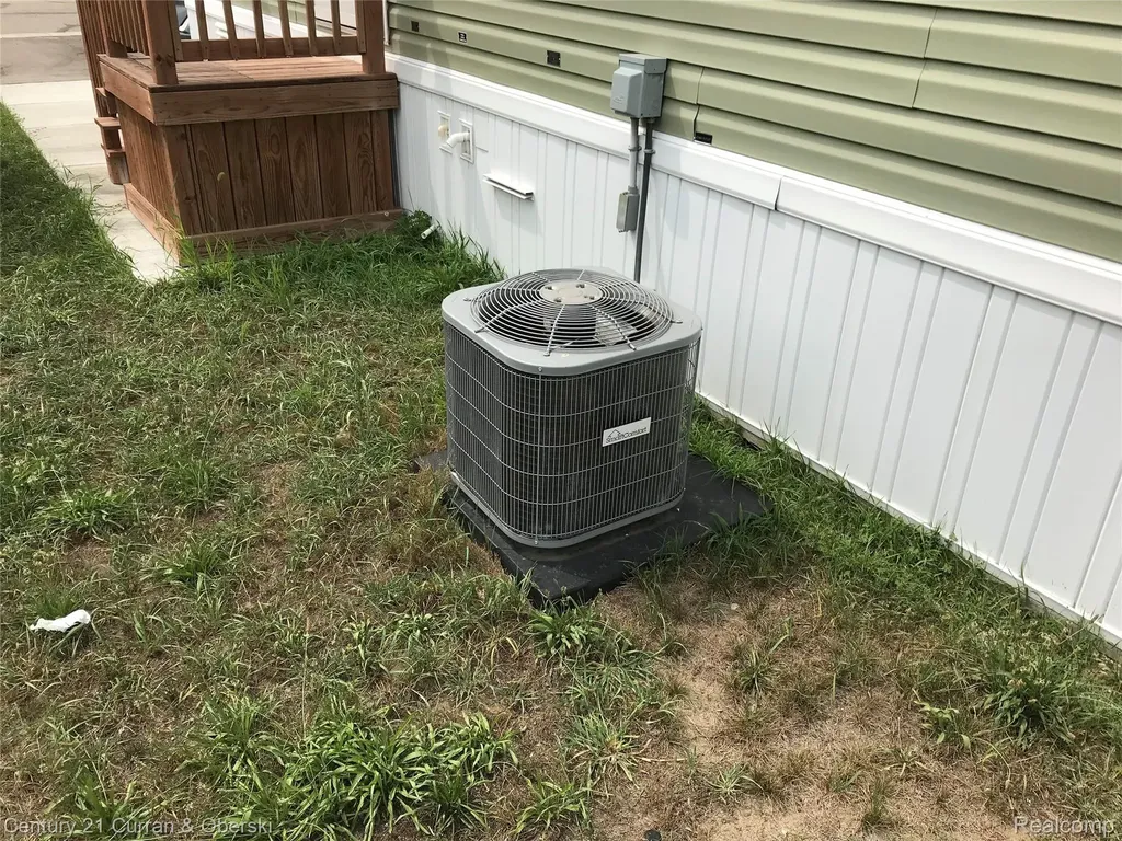 6564 E Michigan Avenue Saline City MI 48176