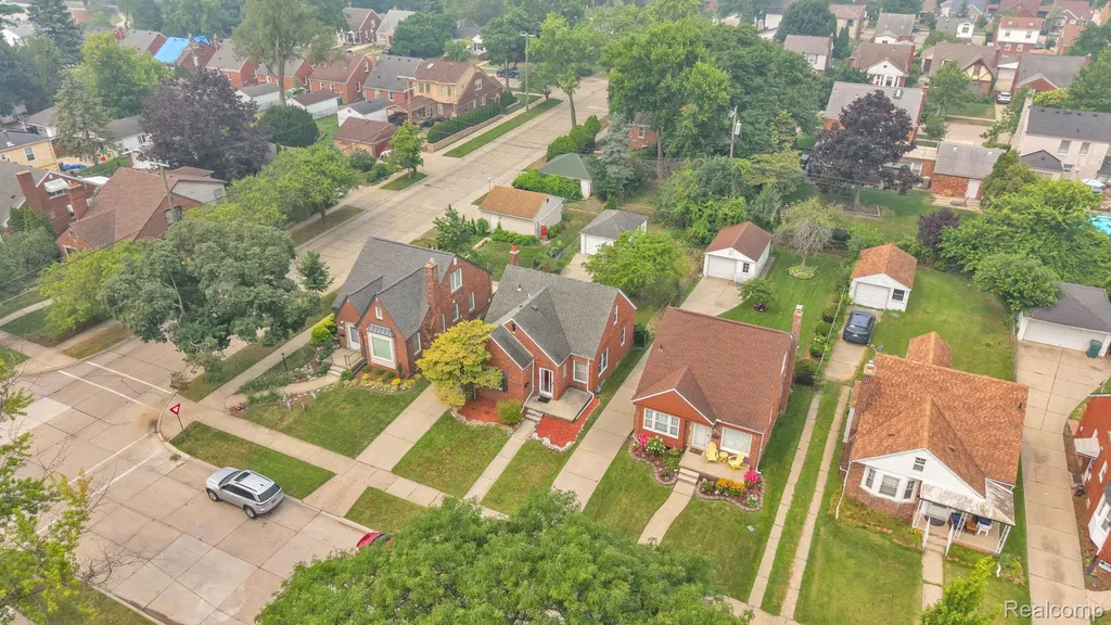 811 Mayburn Street Dearborn City MI 48128