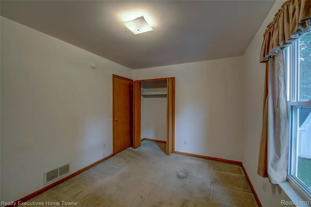 3232 Elecia Drive Port Huron Charter Township MI 48060