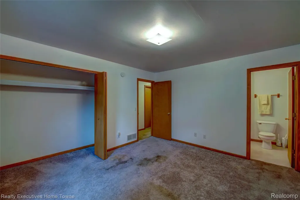 3232 Elecia Drive Port Huron Charter Township MI 48060