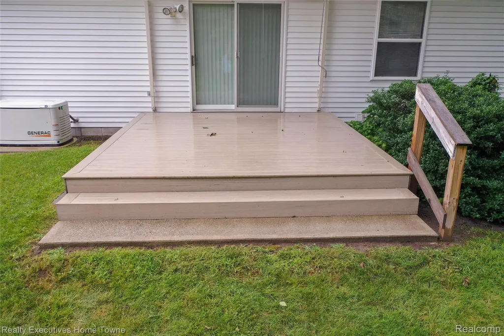 3232 Elecia Drive Port Huron Charter Township MI 48060