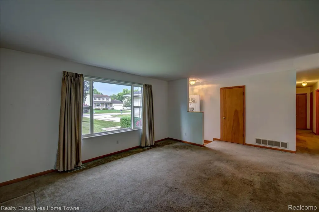 3232 Elecia Drive Port Huron Charter Township MI 48060