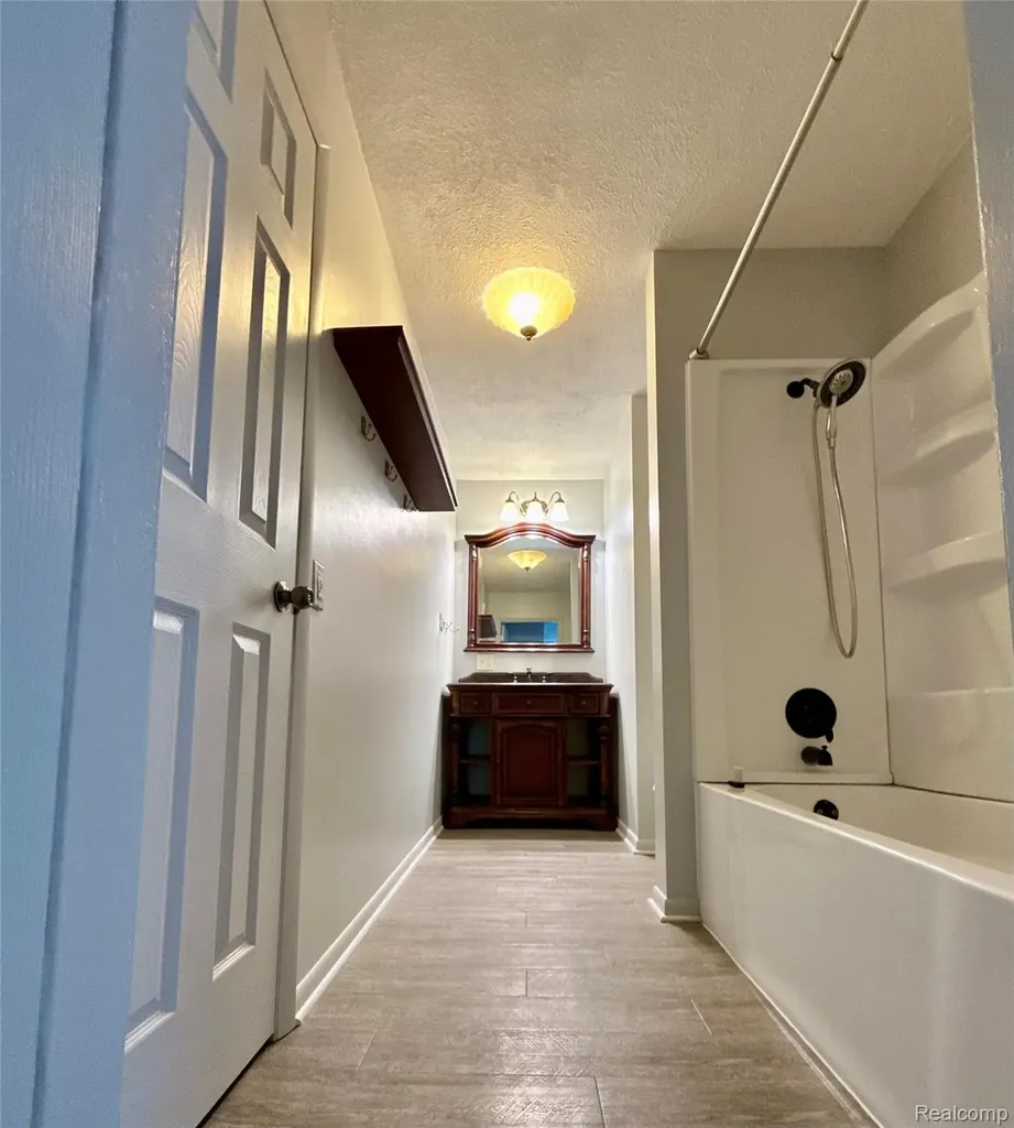 129 Morrow Street Comstock Charter Township MI 49048